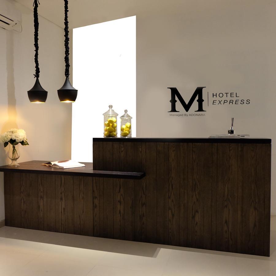 M Hotel Express Sorong Dış mekan fotoğraf